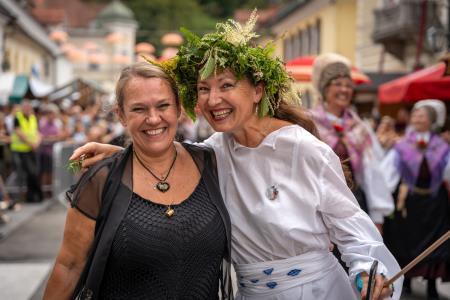 Povorka ob dnevih narodnih noš in oblačilne dedščine (19)